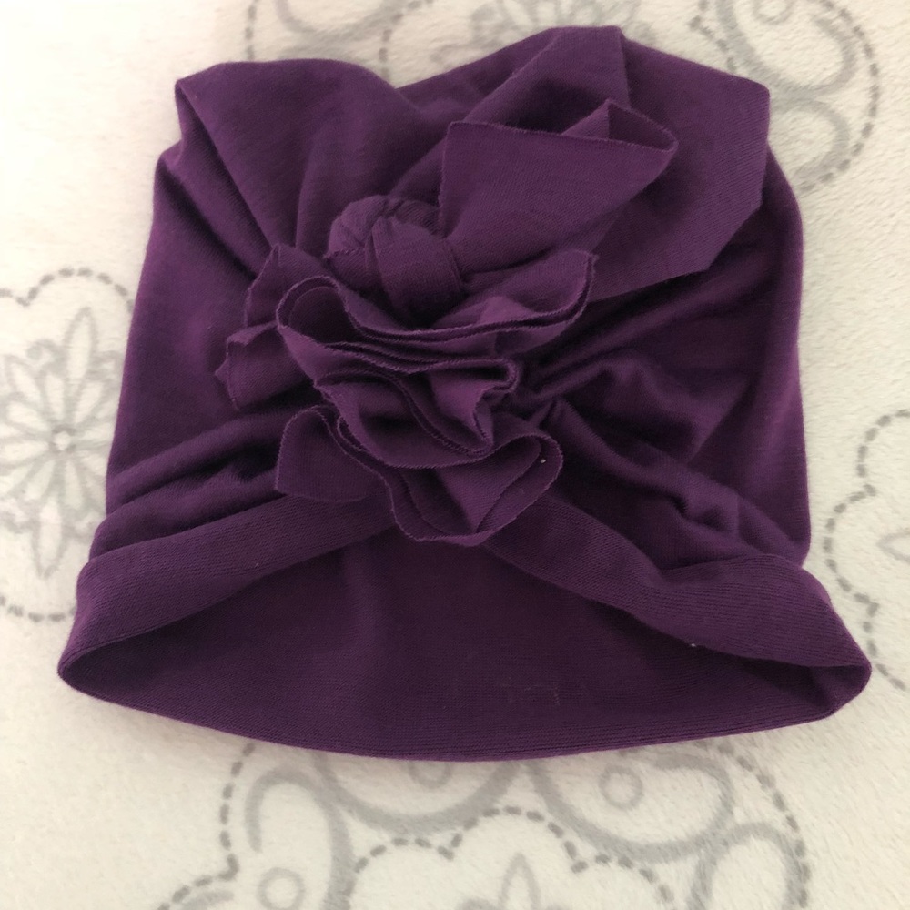 Blu Taylor head wrap. Eggplant. EUC. Never worn.